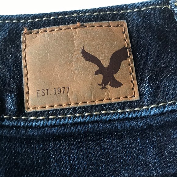 American Eagle Stretch Denim Skirt Frayed Hem - Picture 7 of 7